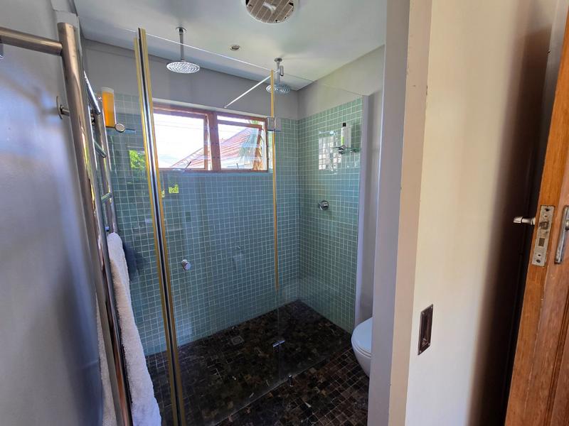 4 Bedroom Property for Sale in Vredehoek Western Cape